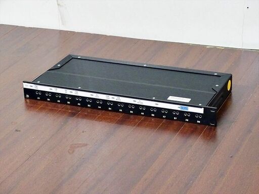 山口)下松市より　オーディオアクセサリーズ パッチ盤 パッチベイ コネクタパネル audio accessories audio-line【現状品】　BIZJG17H
