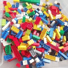 『 LEGO 』赤いバケツ   (ブロック台付き) 3歳～  (製造終了品)の画像