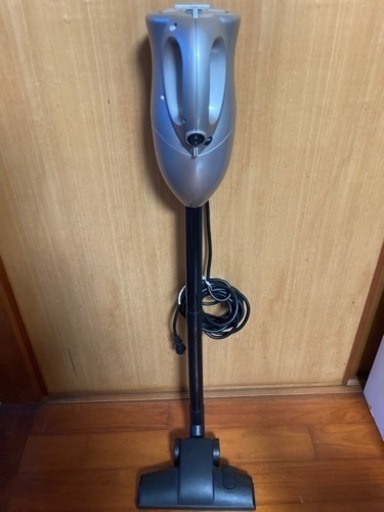 値下げしました♪⭐️スティック型掃除機とヘアドライヤー⭐️