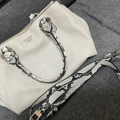 guess ゲス　ショルダーバッグ　ハンドバッグ