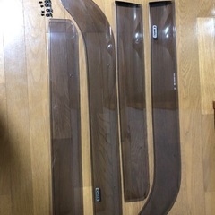ドアバイザー　