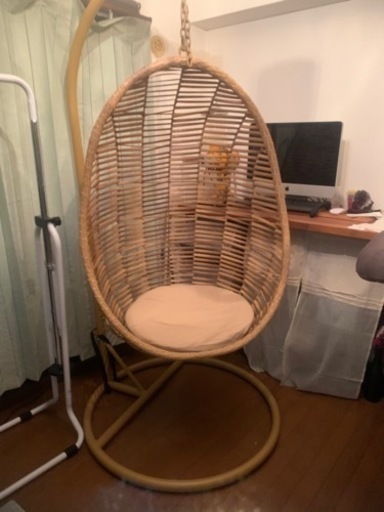 ハンモックチェア　吊り下げ式かご椅子　パンキングチェア