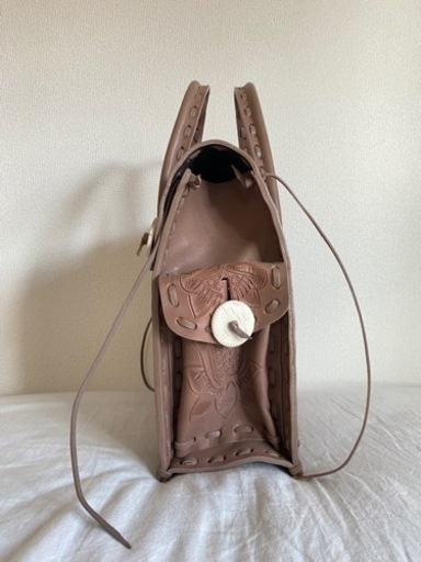 グレースコンチネンタル　本革　バック　新品