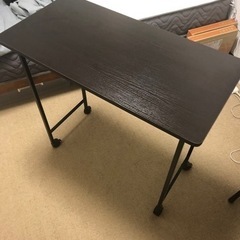 畳めるハイテーブル