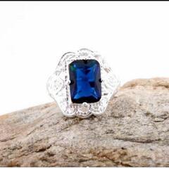 ▼j←←←m17-8 大粒 サファイア シルバー リング 11号 ☆プラチナ仕上げ！の画像