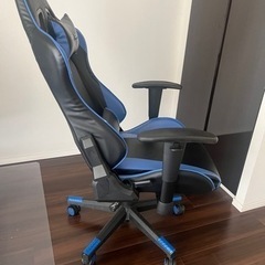 ゲーミングチェアの画像