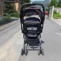 コンビ　ベビーカーの画像