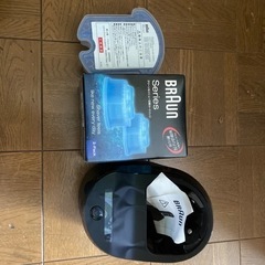 ブラウン　髭剃りの洗浄剤等　セット
