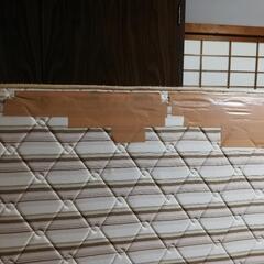 【一旦受付終了します】【引取限定】セミダブルベッドの画像