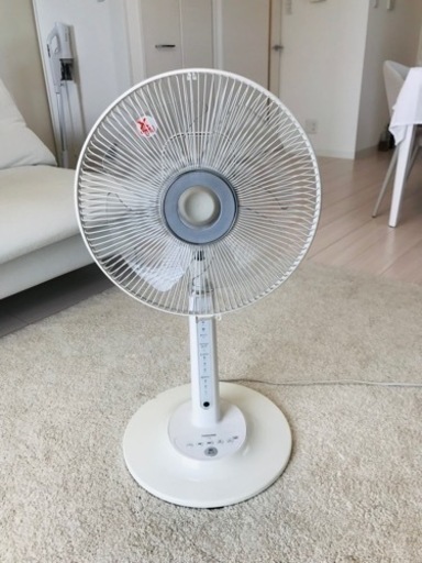 【譲ります】扇風機 TOSHIBA ホワイト