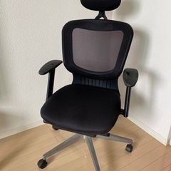 破損あり仕事用チェア