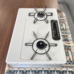 【超美品‼️】リンナイ 2020年製 都市ガス用 ガステーブル 右強火/片面焼きグリル クリームベージュ グリル部未使用♪の画像