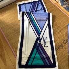【未使用】YVES SAINT  LAURENT スポーツタオルの画像