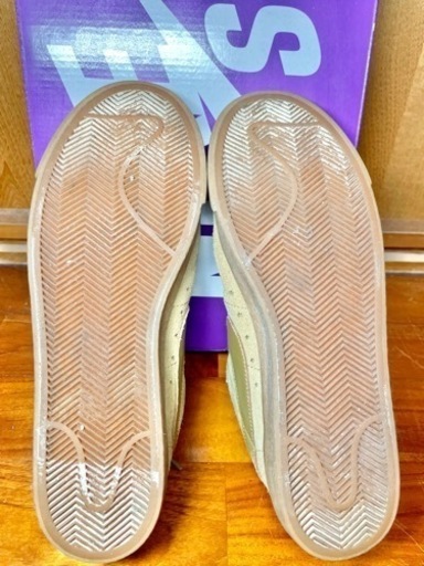 Supreme × Nike SB Blazer Low GT QS