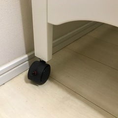 IKEAベビーベッドSOLGULの画像