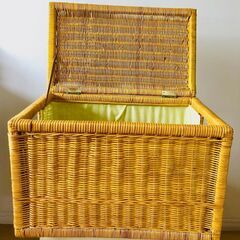 蓋付きラタンバスケット　籐のカゴ　収納ボックス　ランドリーバスケット　おもちゃ収納　大の画像