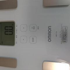 OMRON 体重計 体組成計 HBF-214の画像