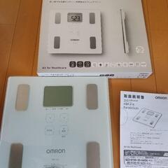 OMRON 体重計 体組成計 HBF-214の画像