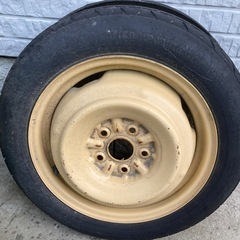 応急タイヤの画像