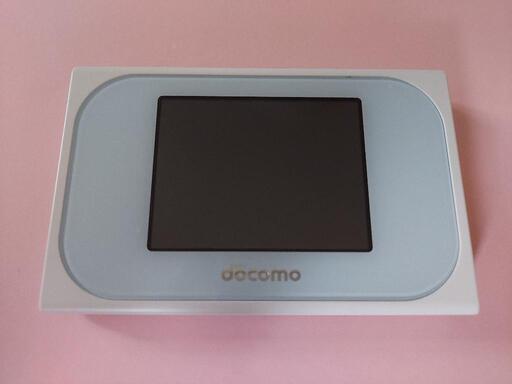 ドコモ　NEC モバイルルーター　N-01J（バッテリー２つ付）\n
