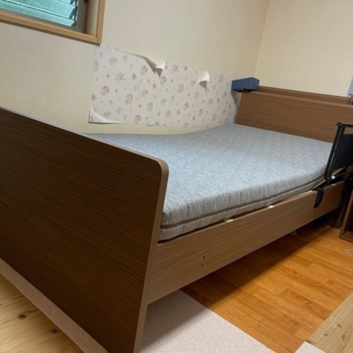 美品中古電動式ベッド