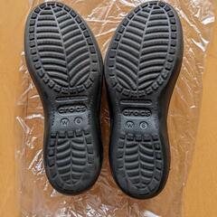 クロックス マリンディ サンダル　黒の画像