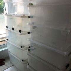 衣装ケースの画像