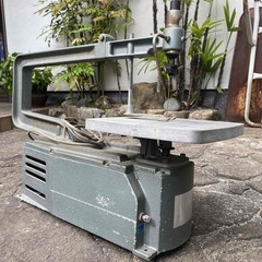 卓上糸のこ盤