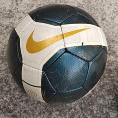 お取り引き中　サッカーボール　ナイキ