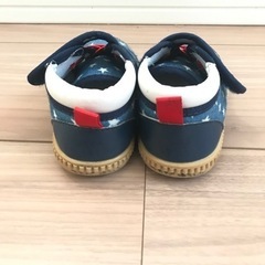 星柄 スニーカー 15センチの画像