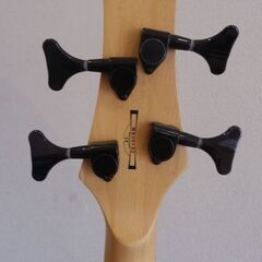 IBANEZ SDGR ベースギターの画像