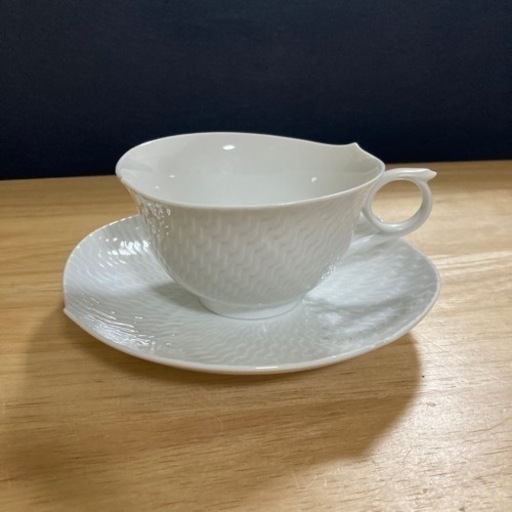 MEISSEN 波の戯れ　カップソーサー　定価¥22,000