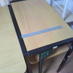 【現在商談中】パソコンデスクの画像