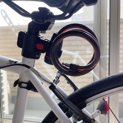 クロスバイク シマノ製7段変速 700c ワイヤ錠・ライト付き 前後ブレーキの画像