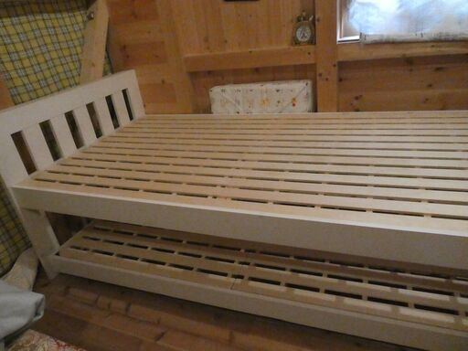 IKEA　木製の親子ベッド