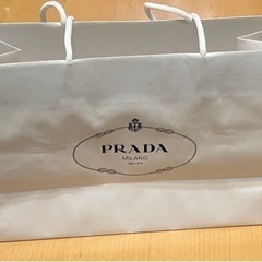 プラダ 紙袋 ショッパー シミや汚れ多数あり ブランドの画像