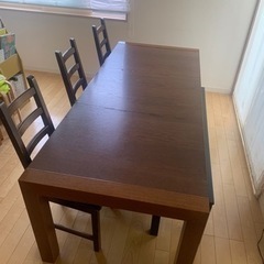 大きなダイニングテーブルセット（221cm×90cm）