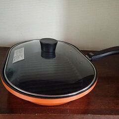 グリルパン(IH対応)蓋付き　未使用箱入り保管品
