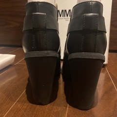 MM6 Maison Martin Margiela ラバーストラップブーティー 25cmの画像