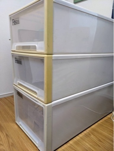 収納家具（Fitsケース）