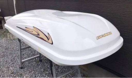 ルーフボックス　RV-INNO