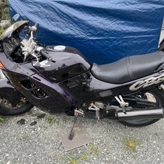 CBR750