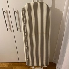 フレディレック　アイロン台