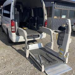 ハイエース パワーゲート リフト シート 車椅子