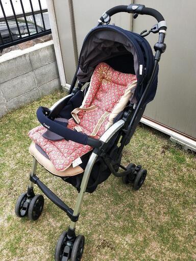 ベビーカー　Combi