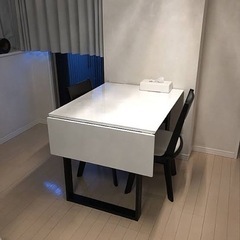 ダイニングテーブル　ダイニングチェア2脚