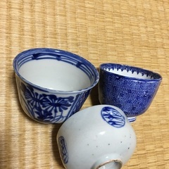 蕎麦猪口など　およそ100年もの　古い向付・湯呑・ころ茶碗セット　戦前から明治大正期　金継ぎ練習や盆栽苔玉展示などに。ビンテージ陶器　レトロの画像