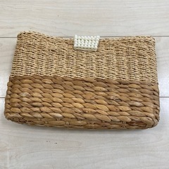 夏のクラッチバッグの画像