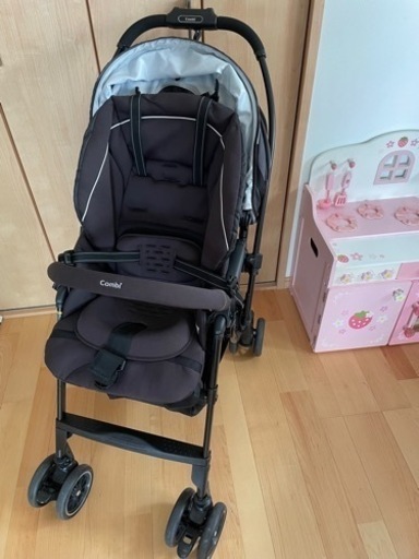 ベビーカー　メチャカルハンディオート4キャス シャインブラック