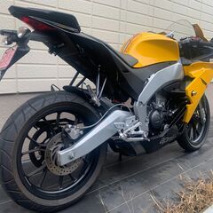 ★☆【低走行（2,935km）・美車・希少】Aprilia（アプリリア）RS4 125 機関良好・カッコ良くて速い！☆★の画像